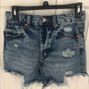 High rise frayed jean shorts